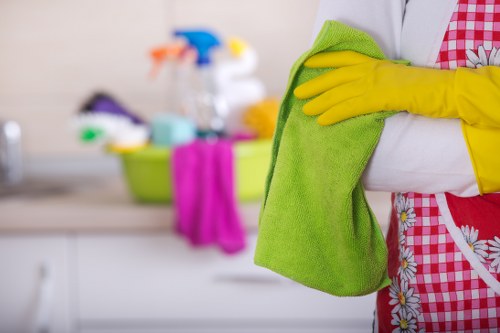 Senior review of a carpet cleaning complaint under escalation